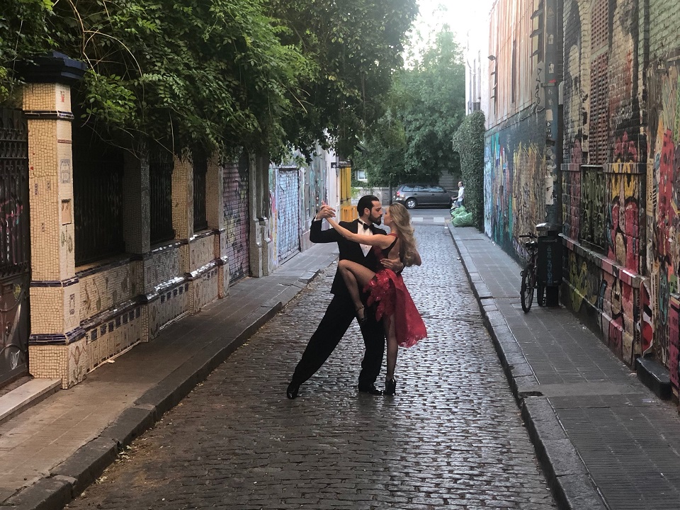 Analizando el abrazo de tango