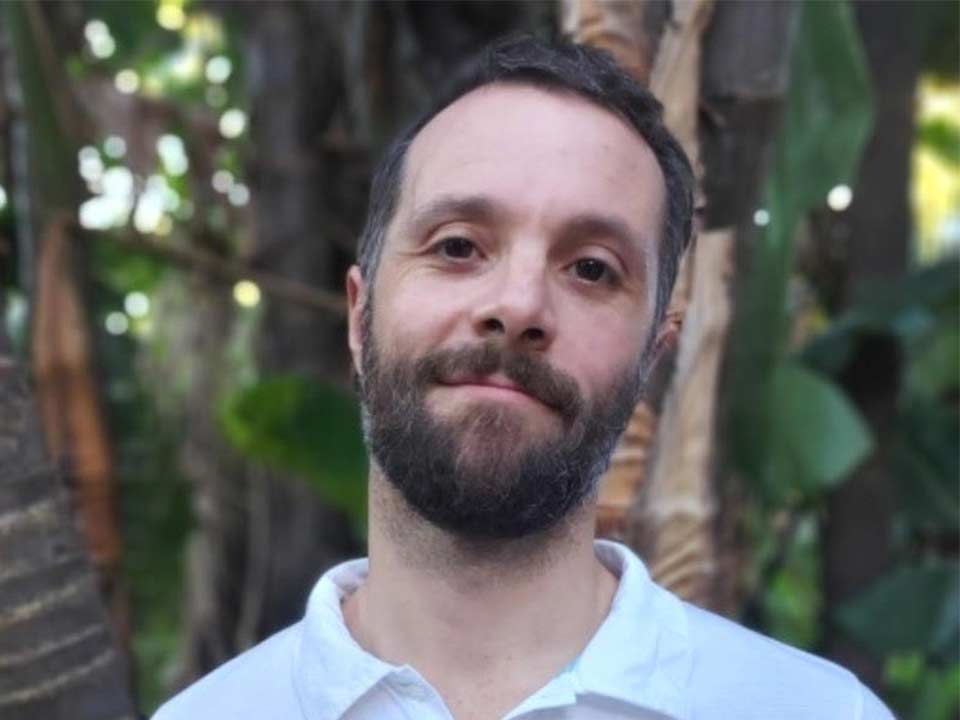 docente UNA