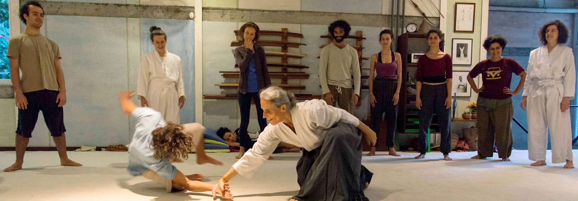 Seminario de Kinomichi en colaboración con el Contacto Improvisación