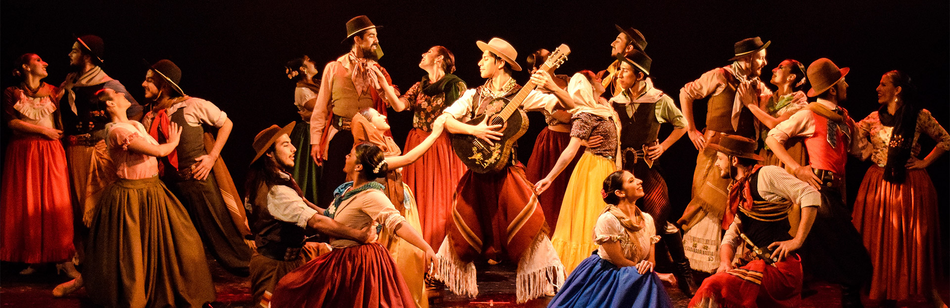 El Ballet Folklórico, la Cía. de Tango y la Orquesta Popular de la UNA en la Casa de la Provincia de Buenos Aires