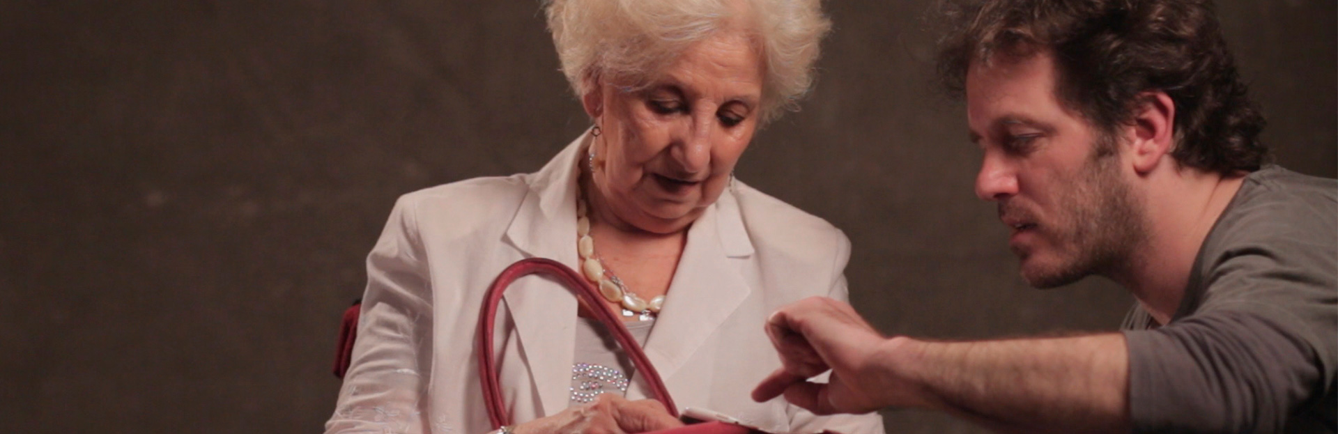 Presentación y proyección del documental “Abuelas”, del director argentino Cristian Arriaga