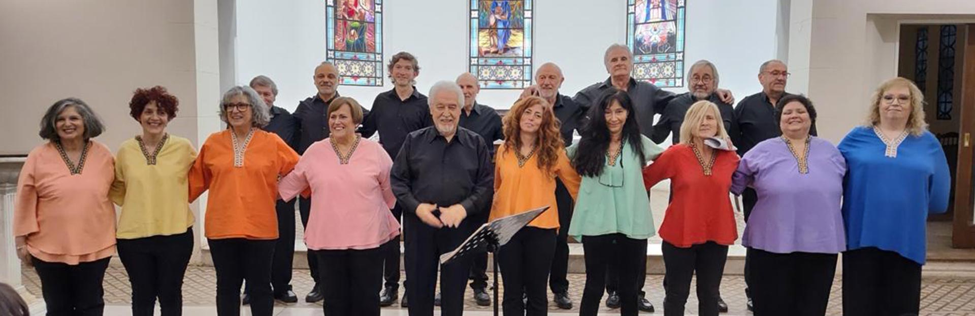 Grupo Coral de las Américas y Los Trovadores, en el Teatro La Máscara