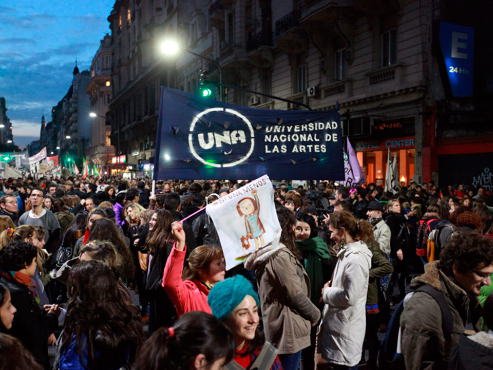 La Universidad Nacional de las Artes apoya el paro internacional de mujeres