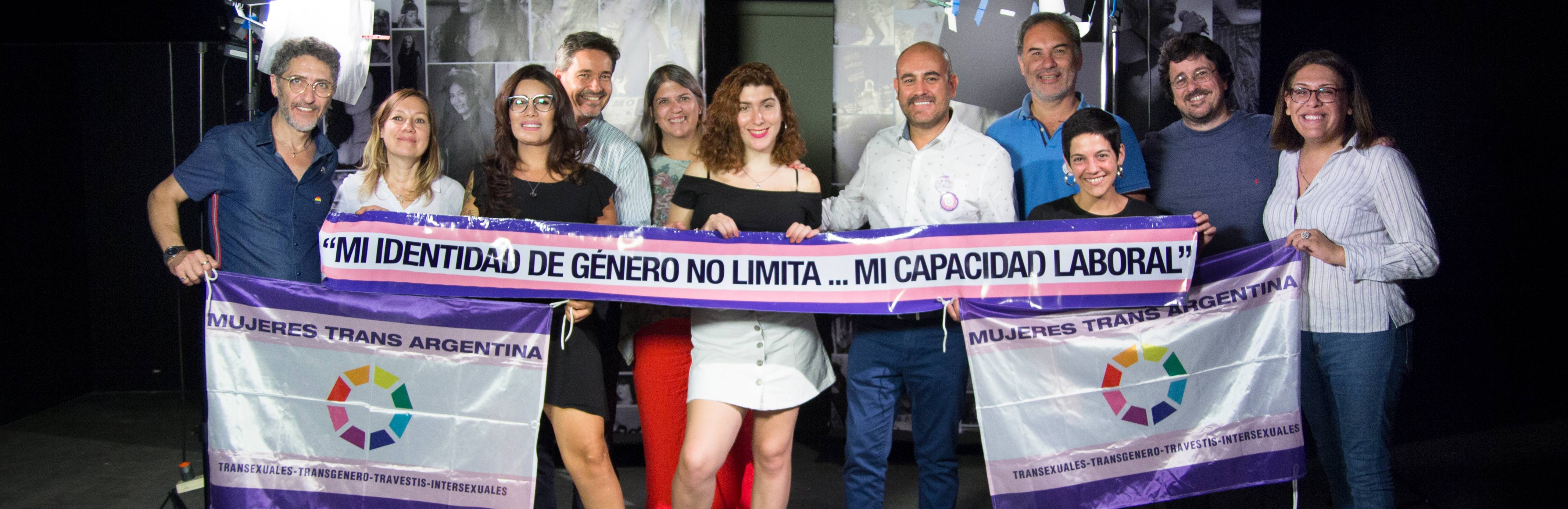 Noti Trans Argentina recibió una donación en la UNA