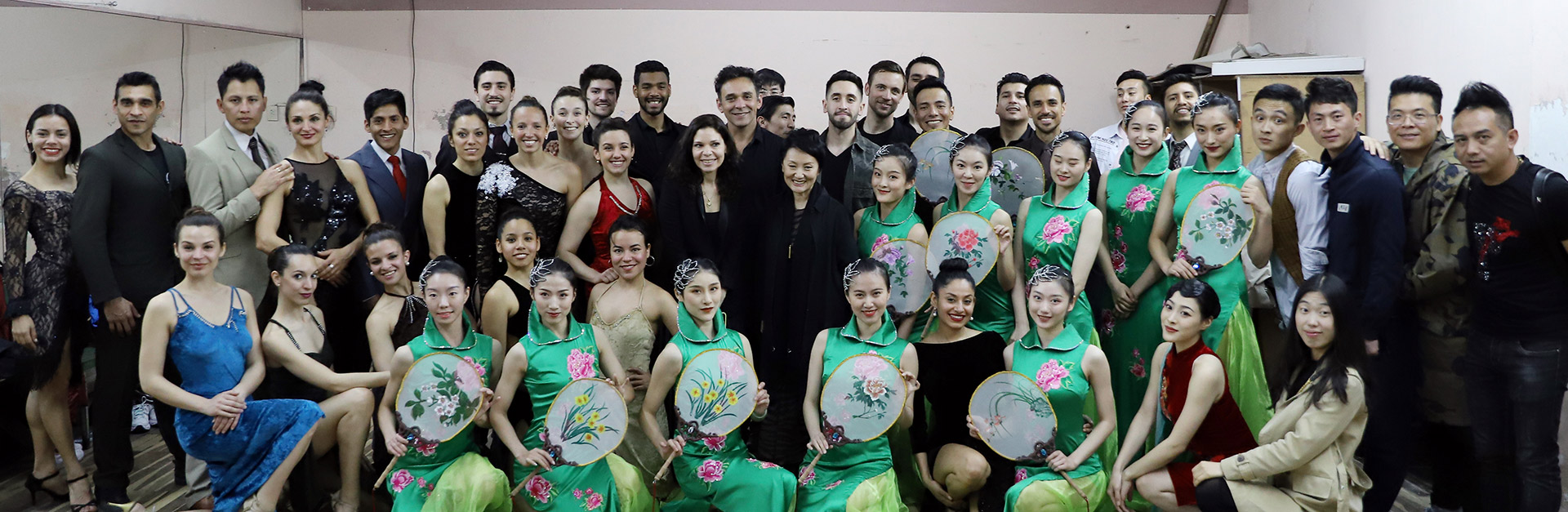 ​Encuentro entre la Hangzhou Opera and Dance Drama Theatre, de China y la Compañía de Tango de la UNA