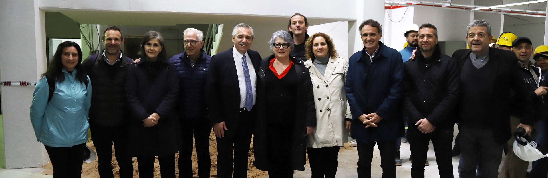 El presidente de la Nación y la rectora de la UNA recorrieron las obras de la futura sede de Artes del Movimiento